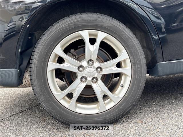 Mitsubishi OUTLANDER 2013 8676531-11