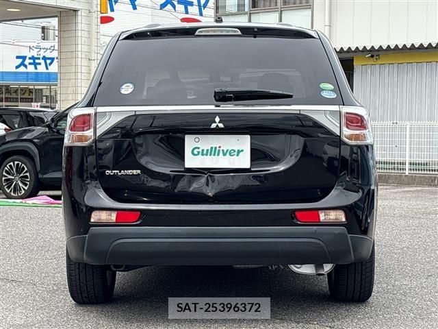 Mitsubishi OUTLANDER 2013 8676531-5