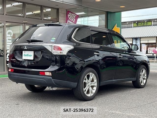 Mitsubishi OUTLANDER 2013 8676531-9