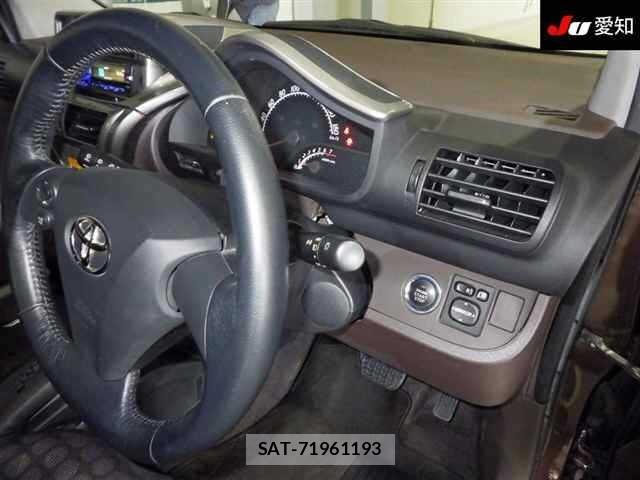 Toyota IQ 2008 8905031-5