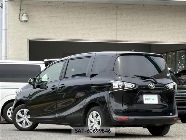 Toyota SIENTA 2021 8672112-13
