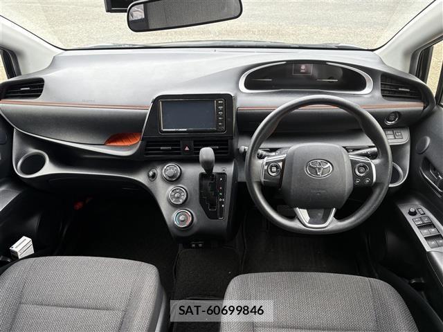 Toyota SIENTA 2021 8672112-14