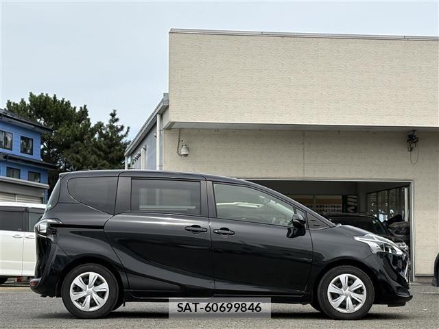 Toyota SIENTA 2021 8672112-21