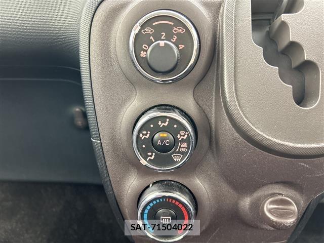 Toyota SPADE 2013 8739680-12