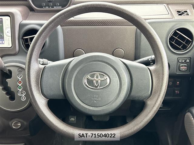 Toyota SPADE 2013 8739680-16