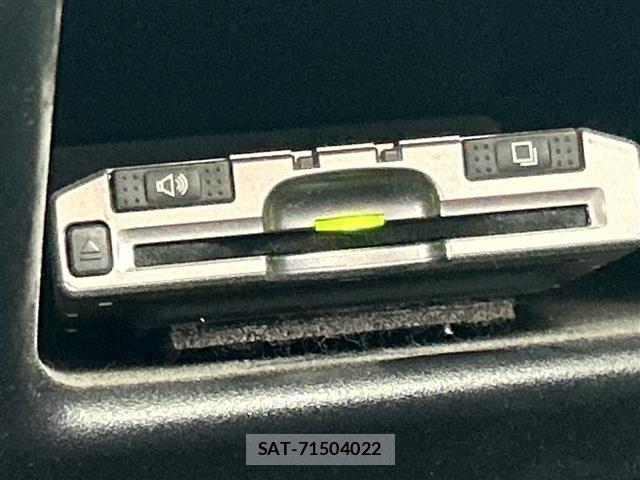 Toyota SPADE 2013 8739680-4
