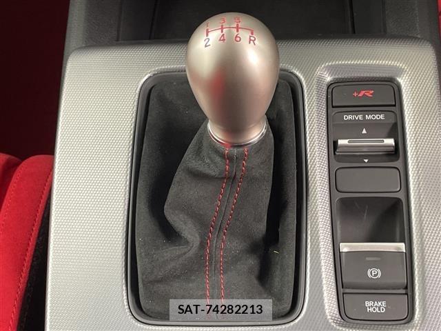 Honda CIVIC 2023 8677478-3