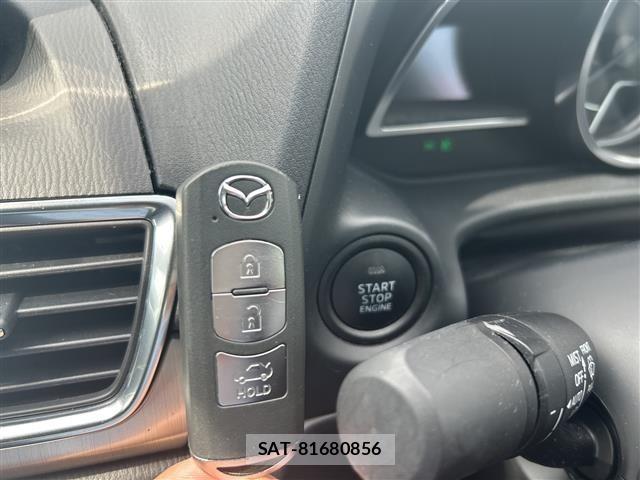 Mazda AXELA 2016 8678432-10