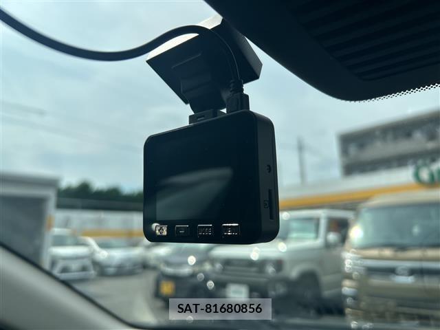 Mazda AXELA 2016 8678432-17