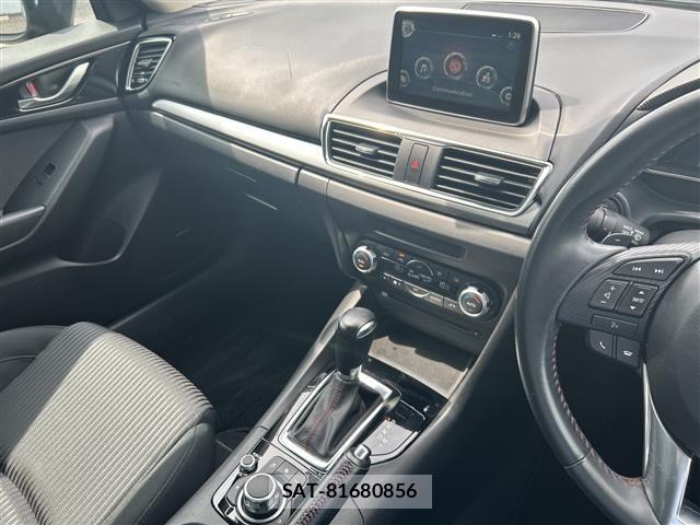 Mazda AXELA 2016 8678432-21