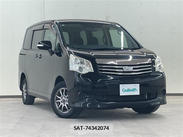 Toyota NOAH 2013 8764966-0