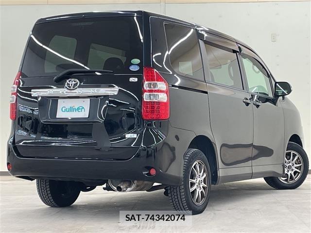 Toyota NOAH 2013 8764966-16