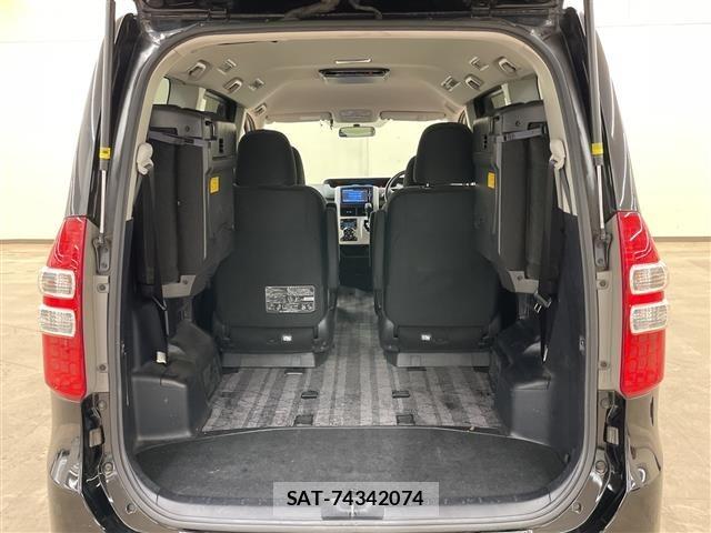 Toyota NOAH 2013 8764966-22