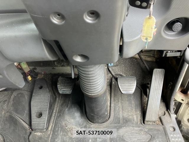 Isuzu FORWARD 2014 8823613-4