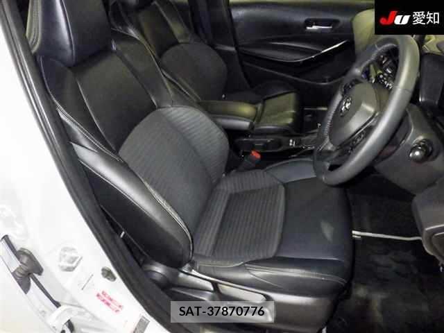 Toyota COROLLA TOURING 2021 8692767-6