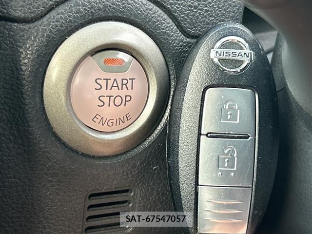 Nissan MARCH 2011 8665635-1