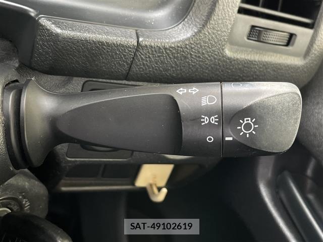 Toyota HIACE VAN 2017 8677215-22