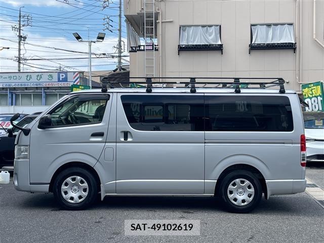 Toyota HIACE VAN 2017 8677215-5