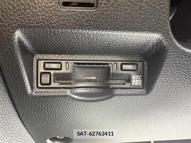 Toyota NOAH 2023 8764979-5