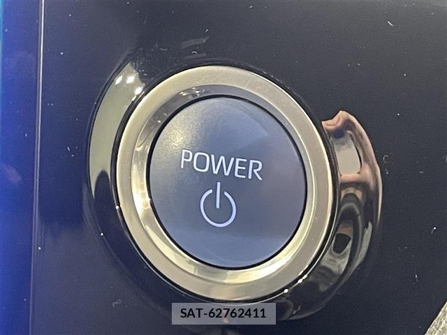 Toyota NOAH 2023 8764979-6