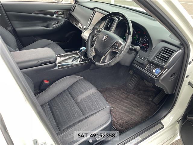Toyota CROWN 2015 8769507-22