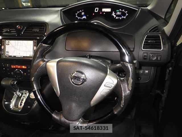 Nissan SERENA 2011 8672781-8