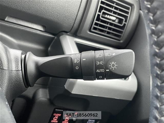 Daihatsu WAKE 2021 8757519-7