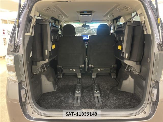 Toyota VELLFIRE 2010 8674525-2