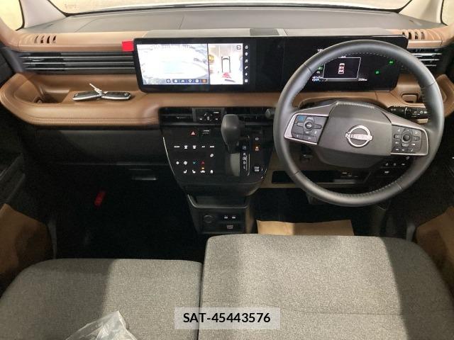 Nissan ROOX 2026 8823418-3