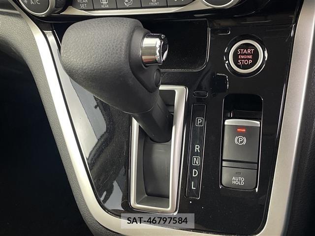 Nissan SERENA 2019 8672554-21