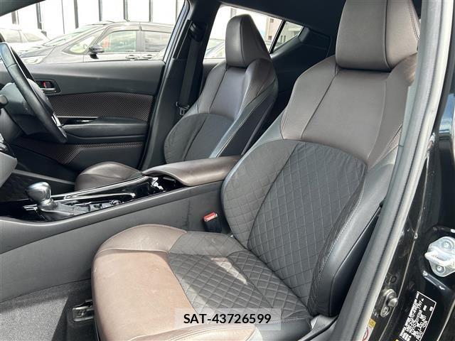 Toyota C-HR 2017 8768347-9