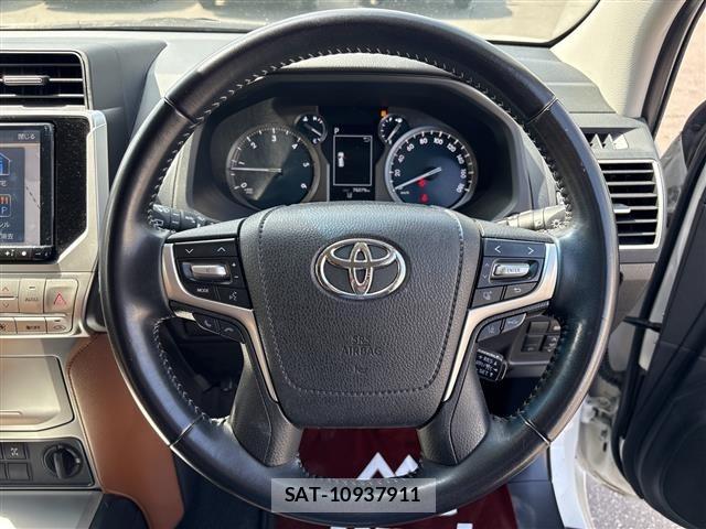 Toyota LAND CRUISER PRADO 2021 8676423-2