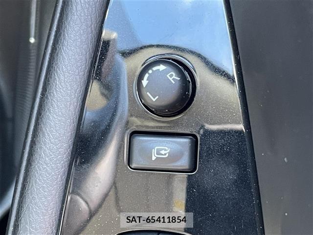Nissan LEAF 2018 8675748-10