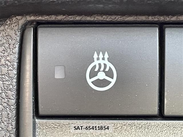 Nissan LEAF 2018 8675748-22
