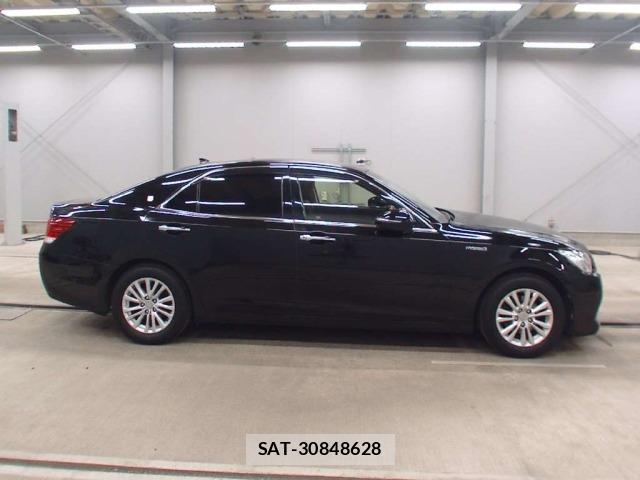 Toyota CROWN 2013 8937185-3