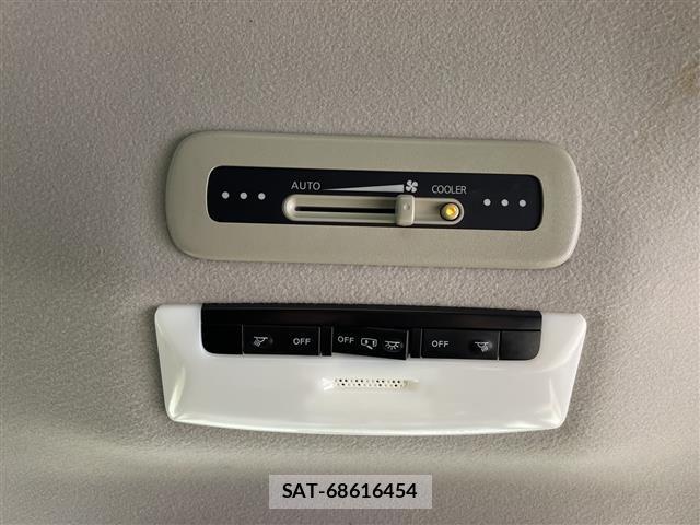 Nissan SERENA 2019 8672561-4