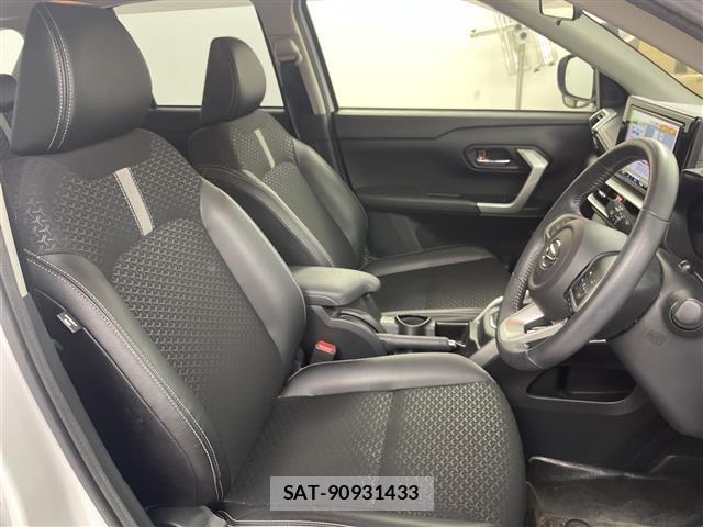 Daihatsu ROCKY 2021 8669871-2