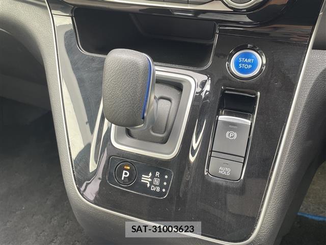 Nissan SERENA 2019 8672573-21