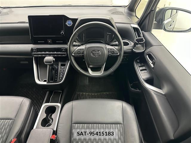 Toyota NOAH 2023 8764988-23