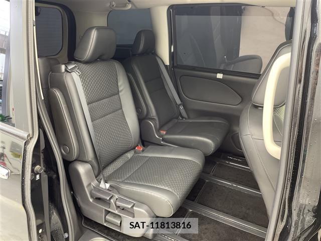 Nissan SERENA 2021 8672584-17