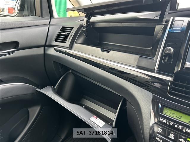 Toyota ESTIMA 2013 8676821-5