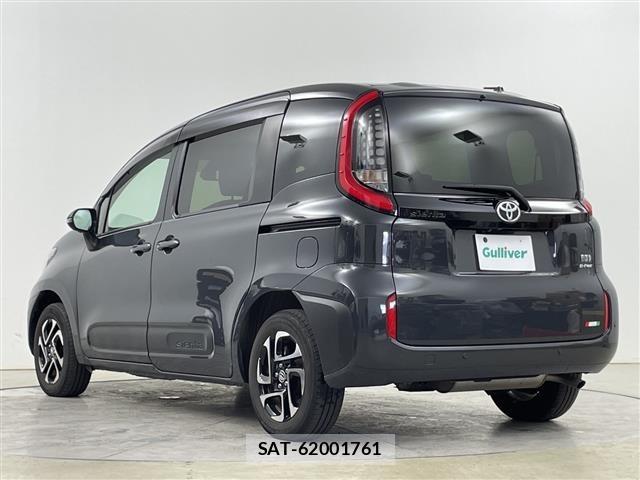 Toyota SIENTA 2024 8672130-13