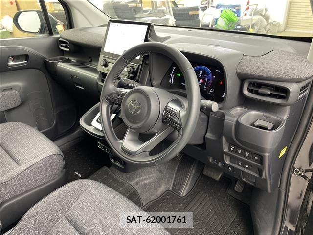 Toyota SIENTA 2024 8672130-4
