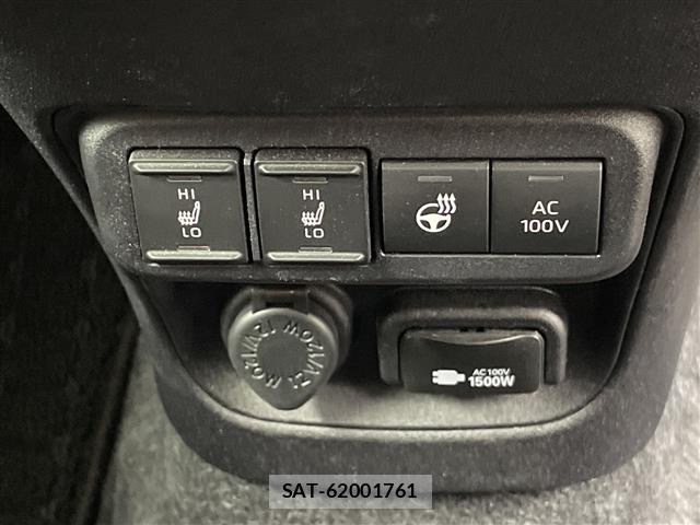 Toyota SIENTA 2024 8672130-9