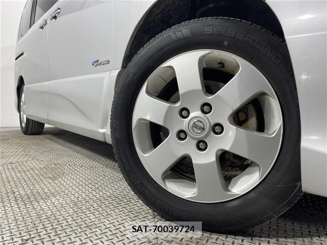 Nissan SERENA 2015 8672592-11