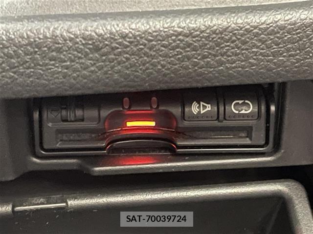 Nissan SERENA 2015 8672592-15
