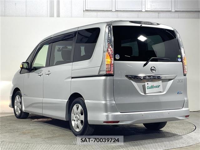 Nissan SERENA 2015 8672592-17