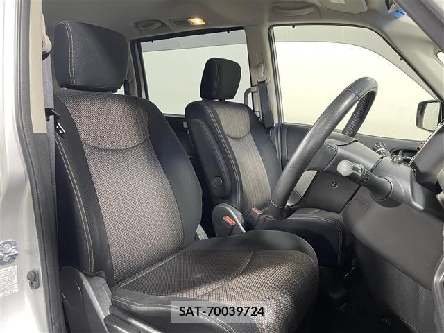 Nissan SERENA 2015 8672592-20