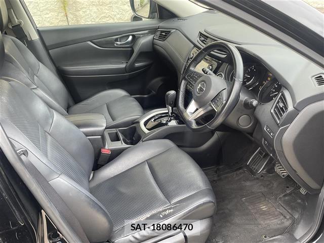 Nissan X-TRAIL 2017 8762839-11