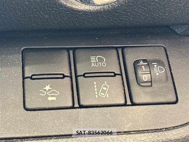 Toyota SIENTA 2021 8672131-10